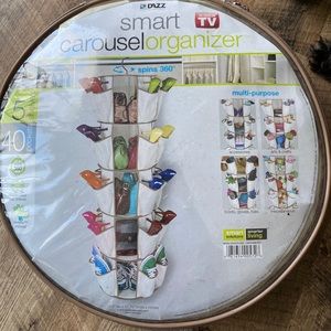 Smart Carousel Organizer
